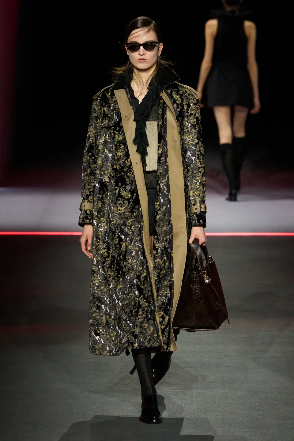Brocade Fabric: A Regal Tapestry of Power and Tradition 27