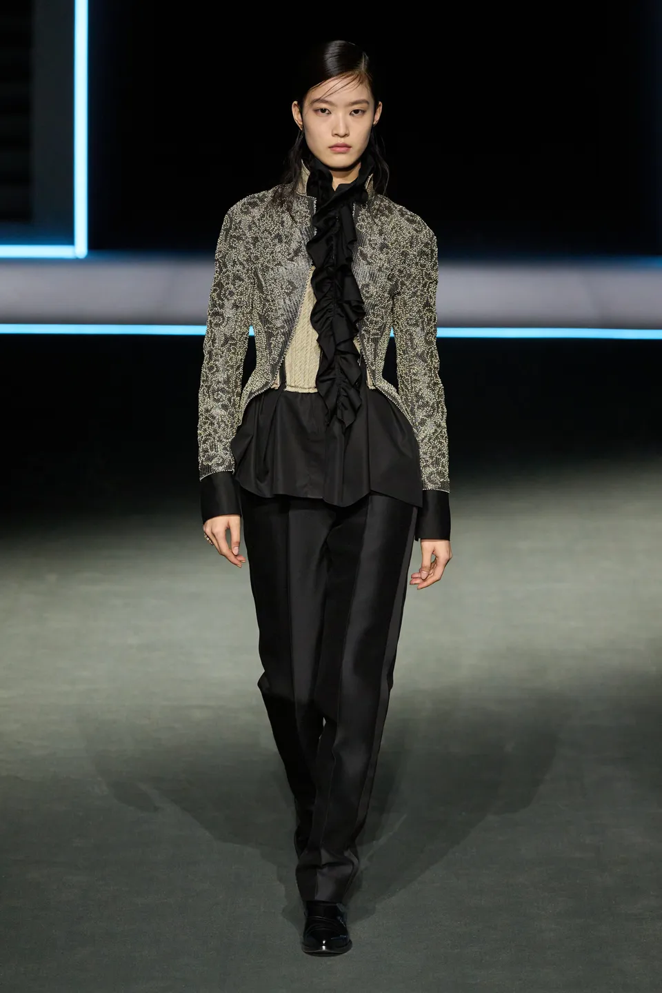 Brocade Fabric: A Regal Tapestry of Power and Tradition 28