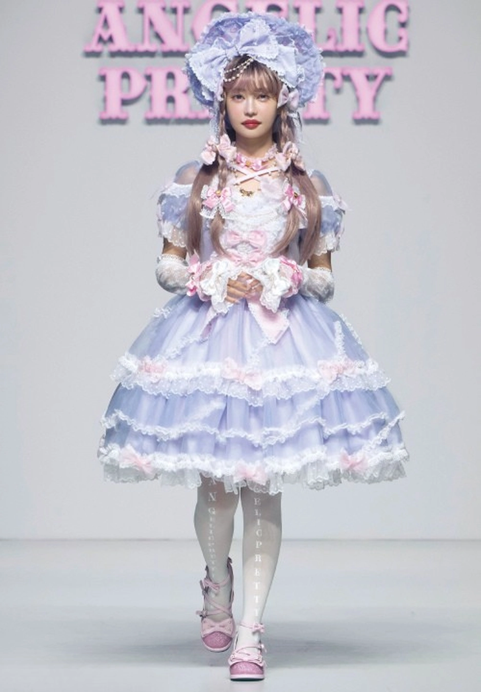 lolita style runway 6