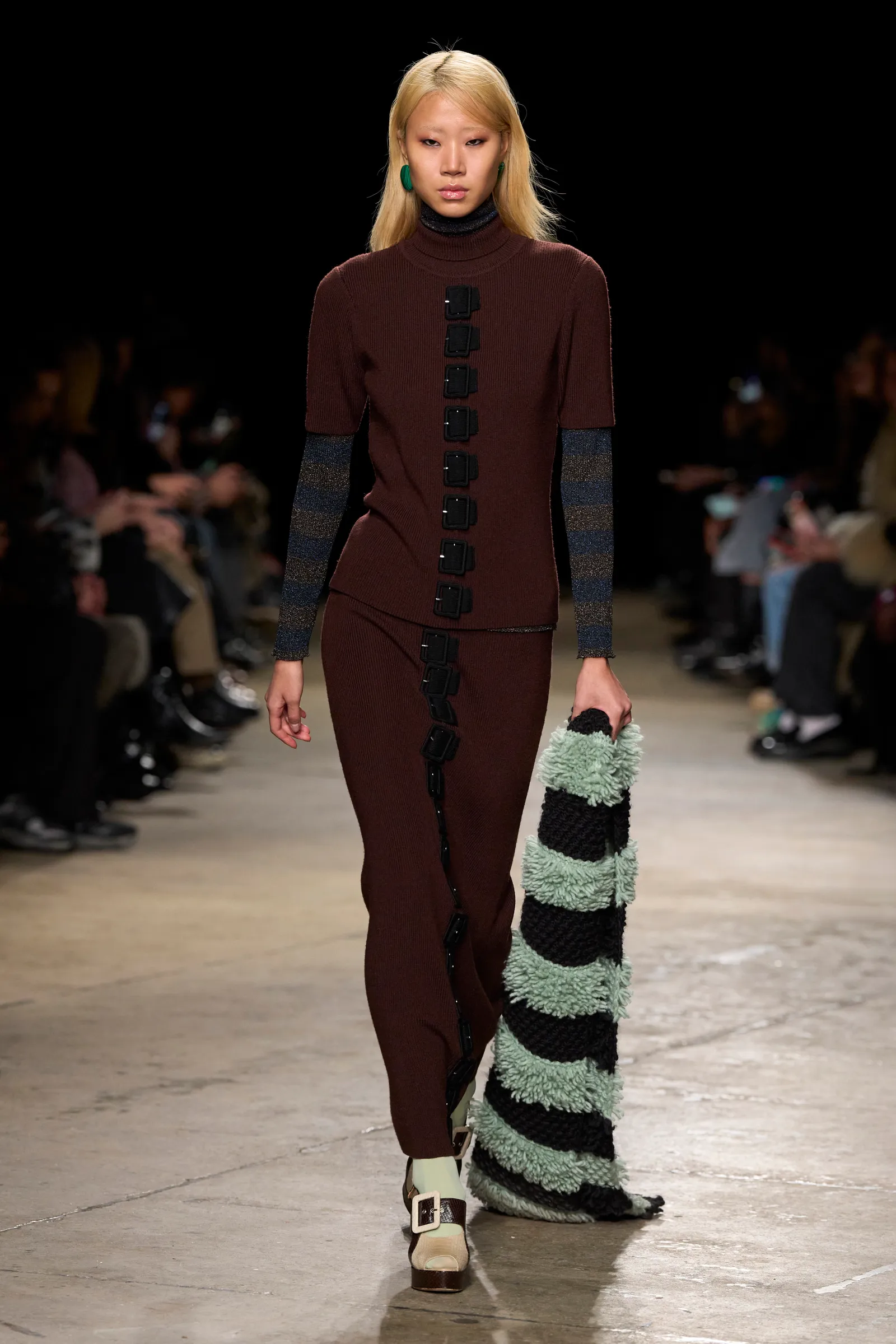 The New Skirt Set Systems 11