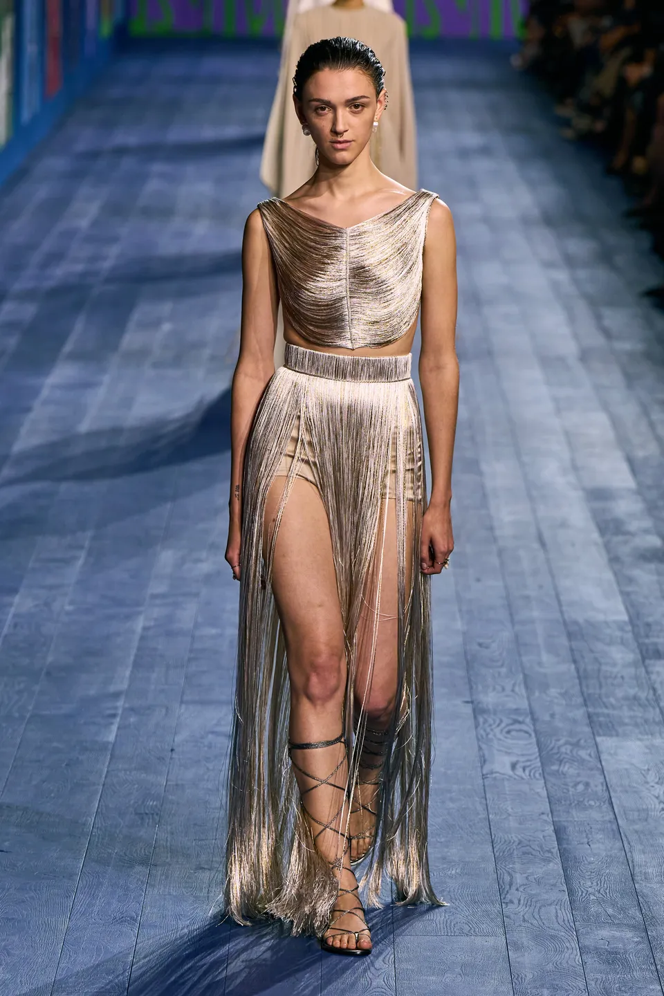 Ancient Greek Style: The Fold That Summoned Goddesses 29