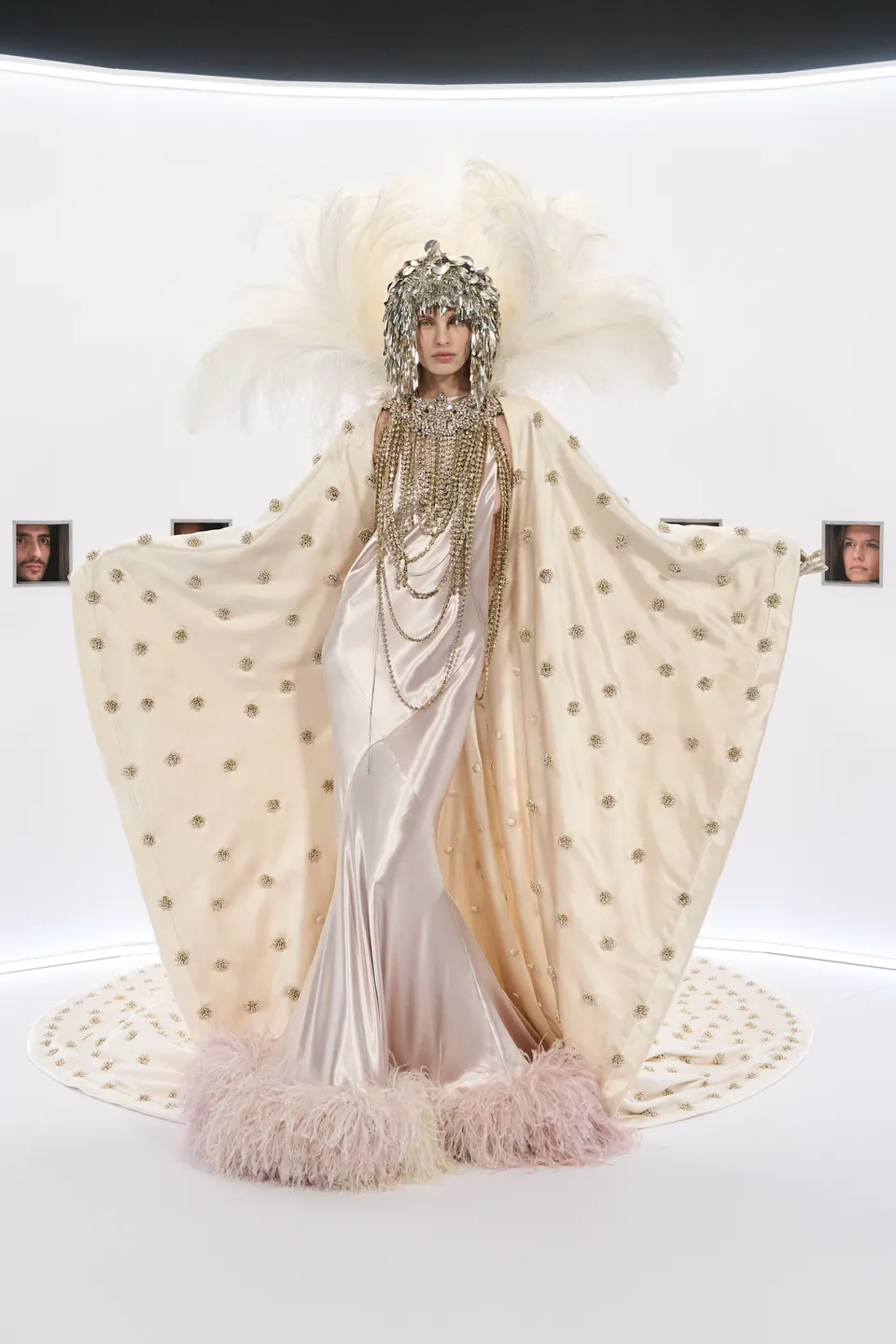 Alessandro Michele Made Maximalism Feel Necessary 40