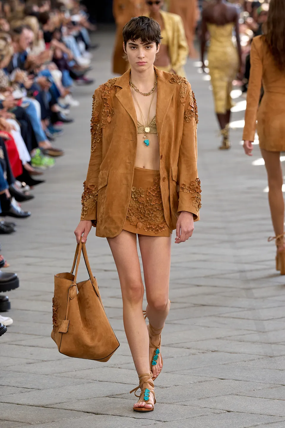 Suede Fabric: From Ancient Hide to Runway 19