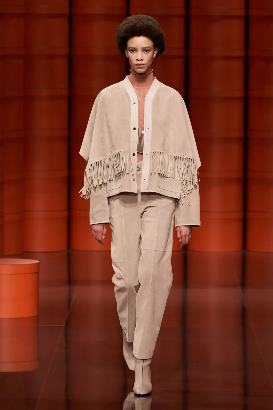 Suede Fabric: From Ancient Hide to Runway 28