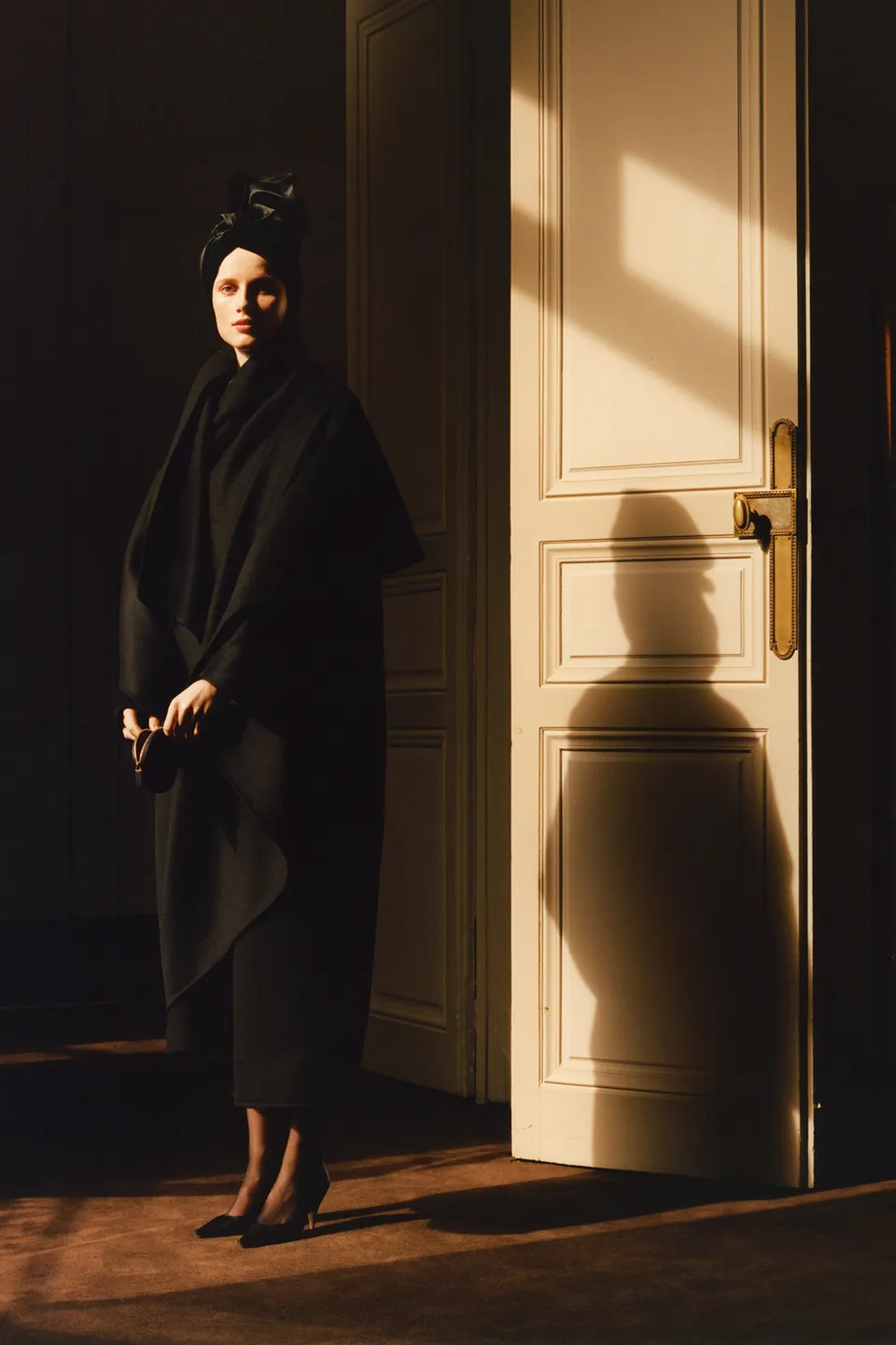 Cashmere Fabric: Luxury Begins Beneath a Goat’s Fur 23