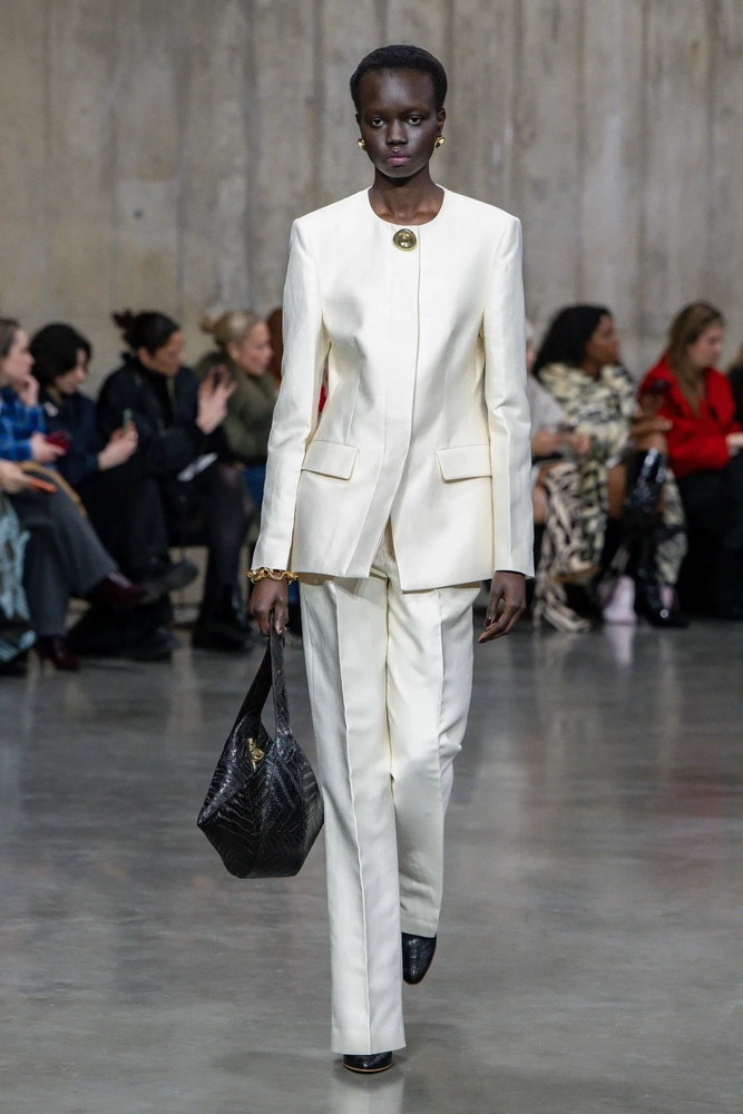 The White Suit Tailoring Spectrum 1