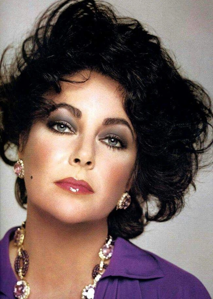Way Bandy Left Behind The Face Of 70s Beauty 3