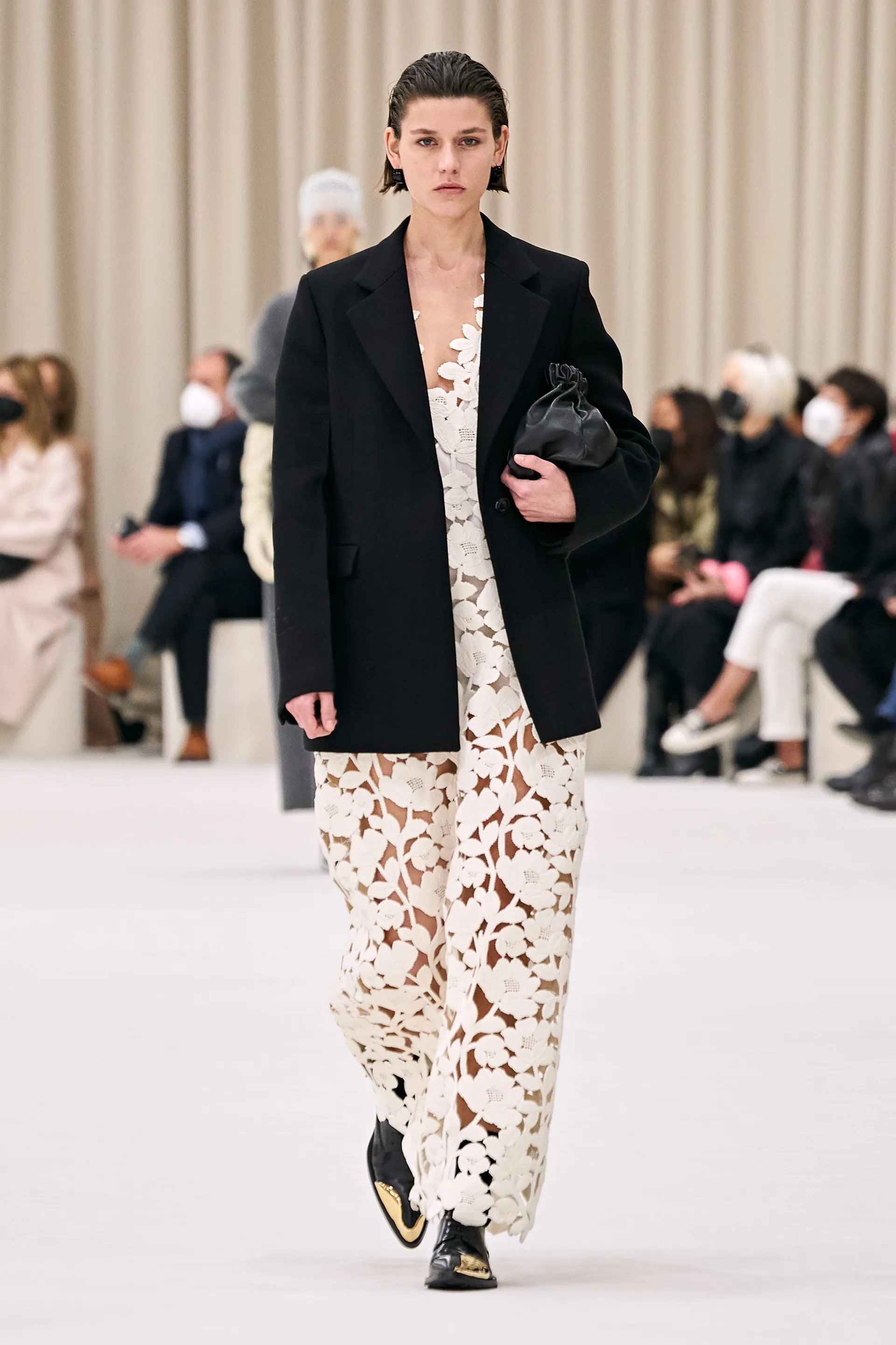 lace fabric runway 2
