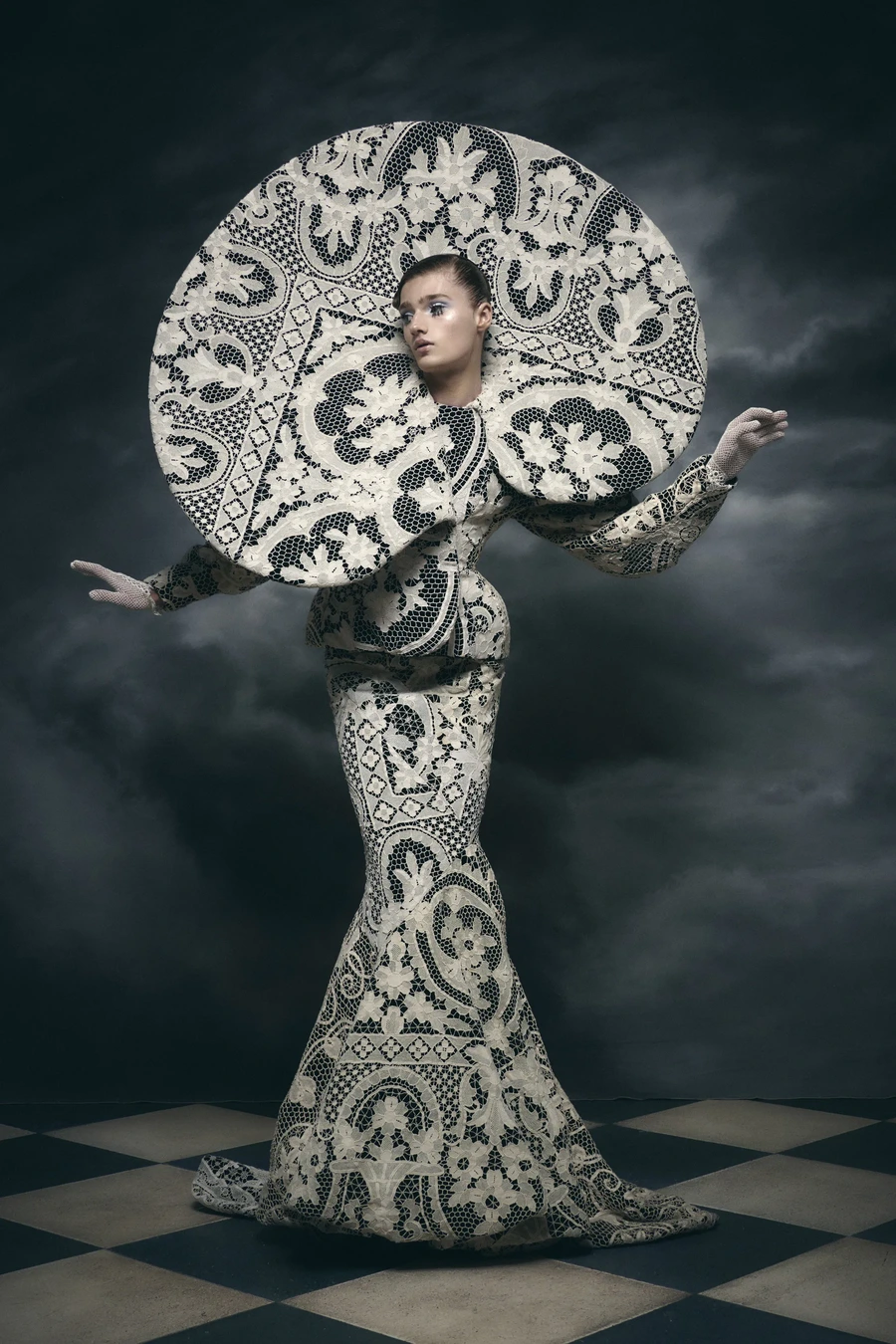 lace fabric runway 6