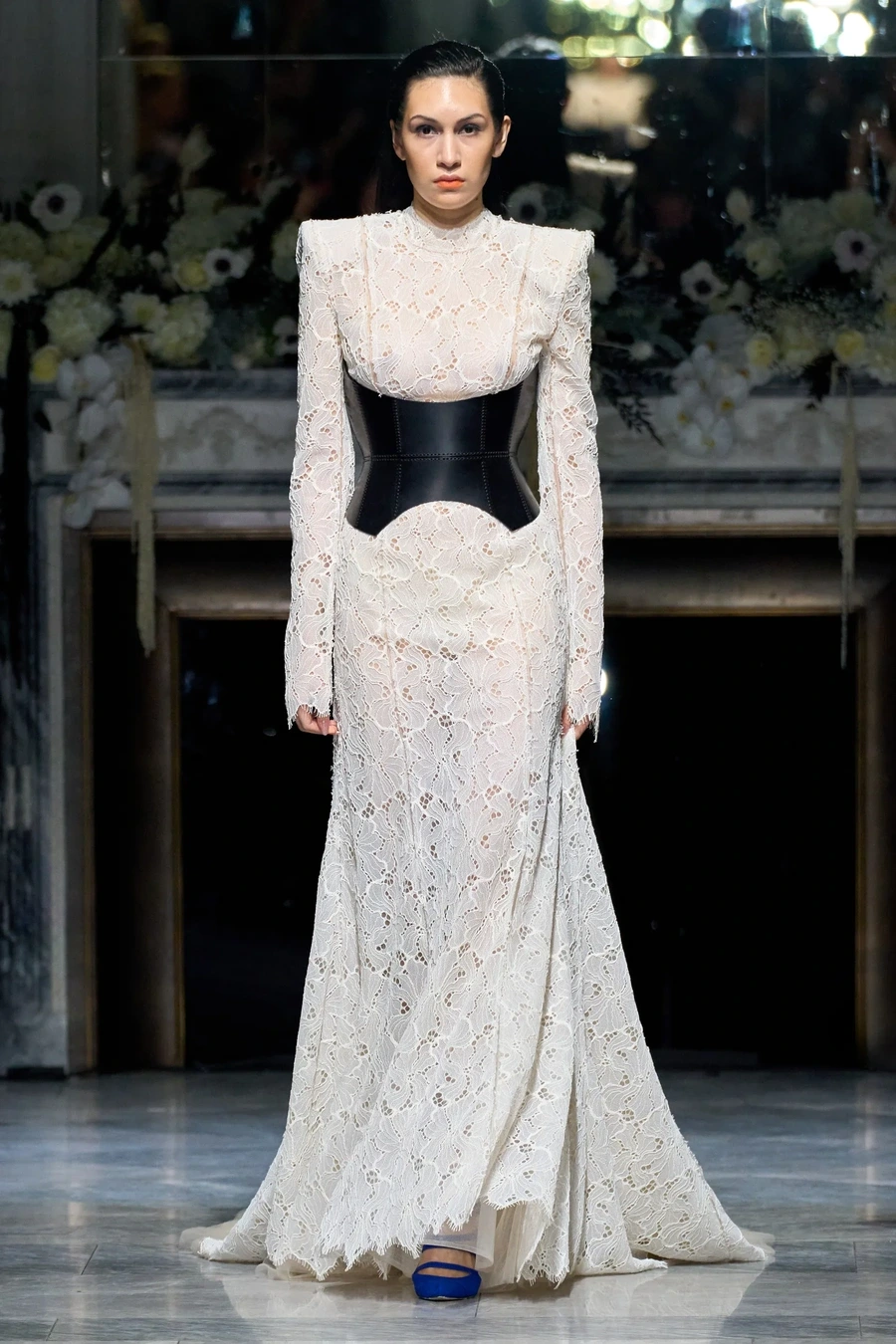 lace fabric runway 7
