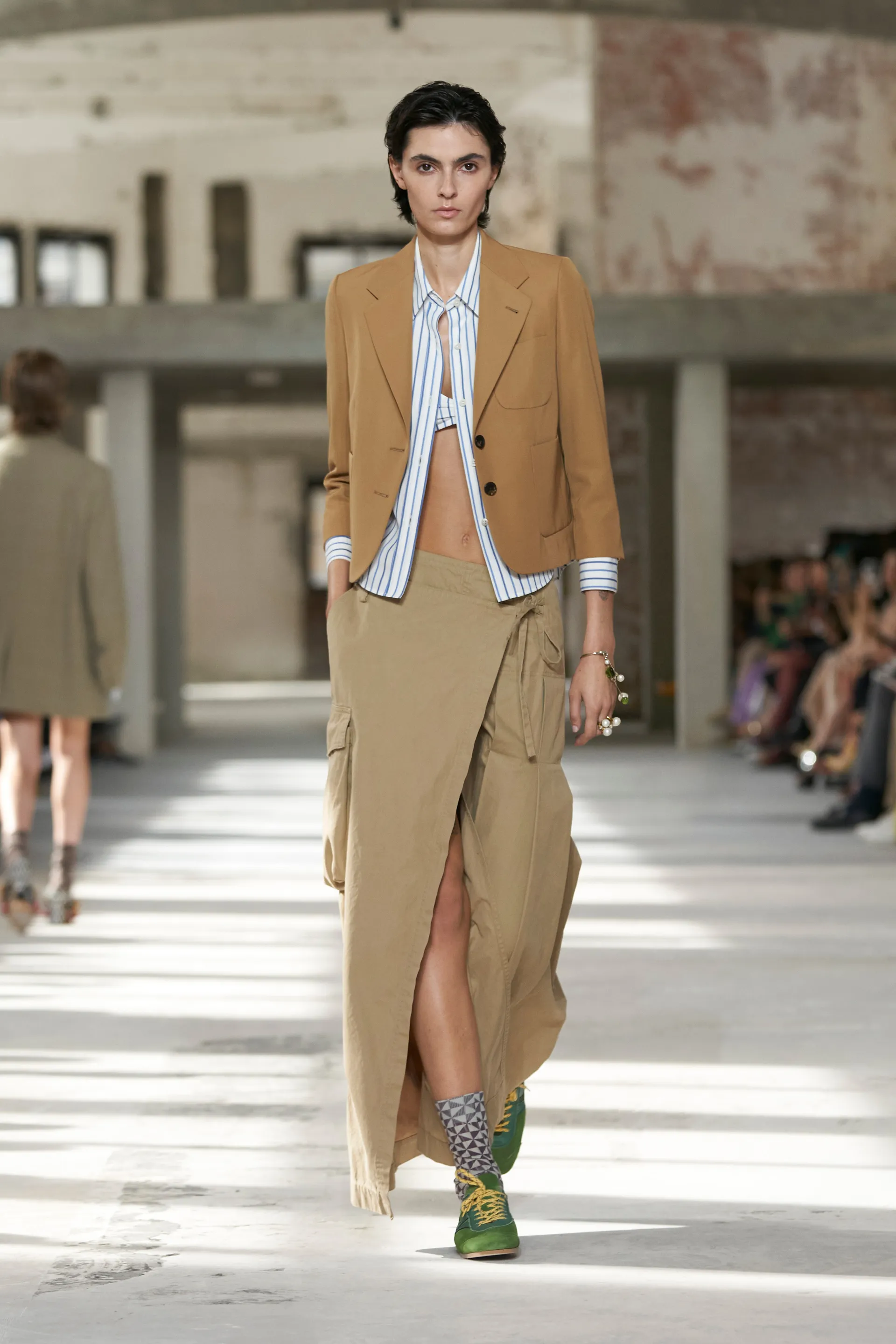khaki fabric 10