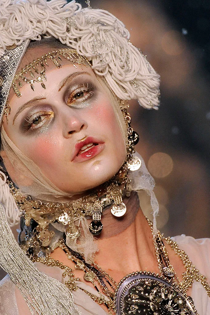 Pat McGrath, John Galliano 12