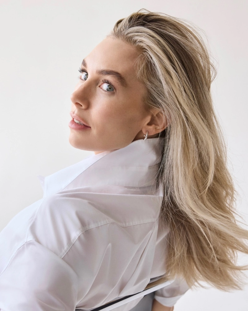 Styling Mousse Works Before the Hairstyle Exists 3