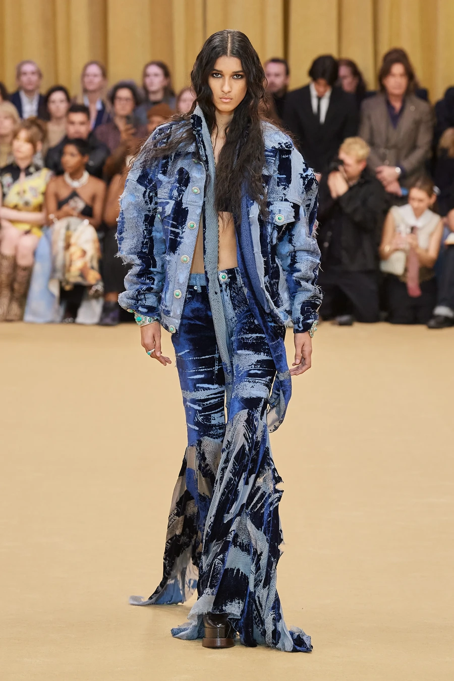 denim fabric runway q