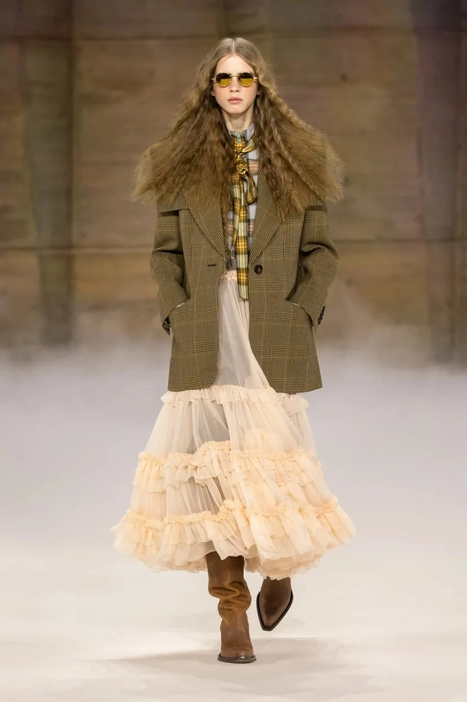Boho Is Blowing Back Into Fall 2026 2