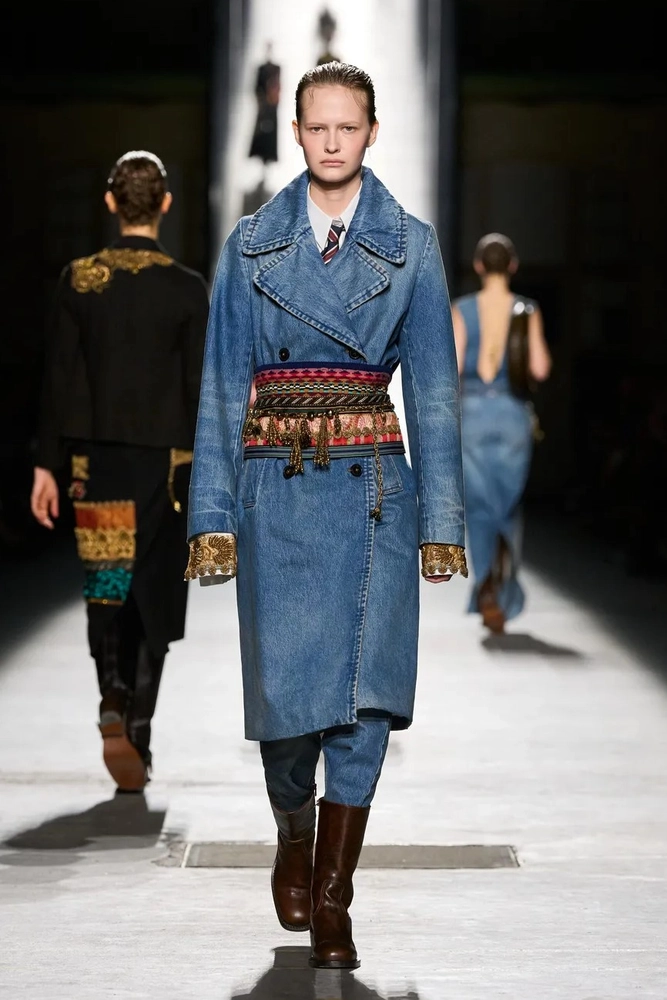 Boho Is Blowing Back Into Fall 2026 14