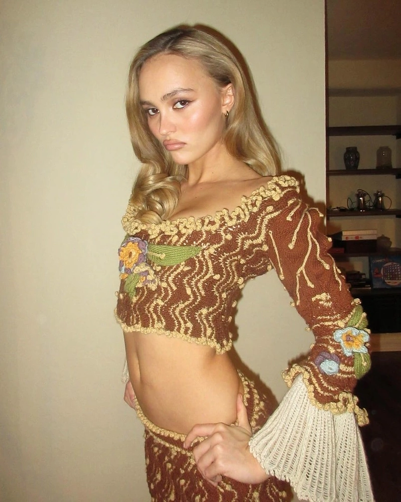 Lily-Rose Depp 6