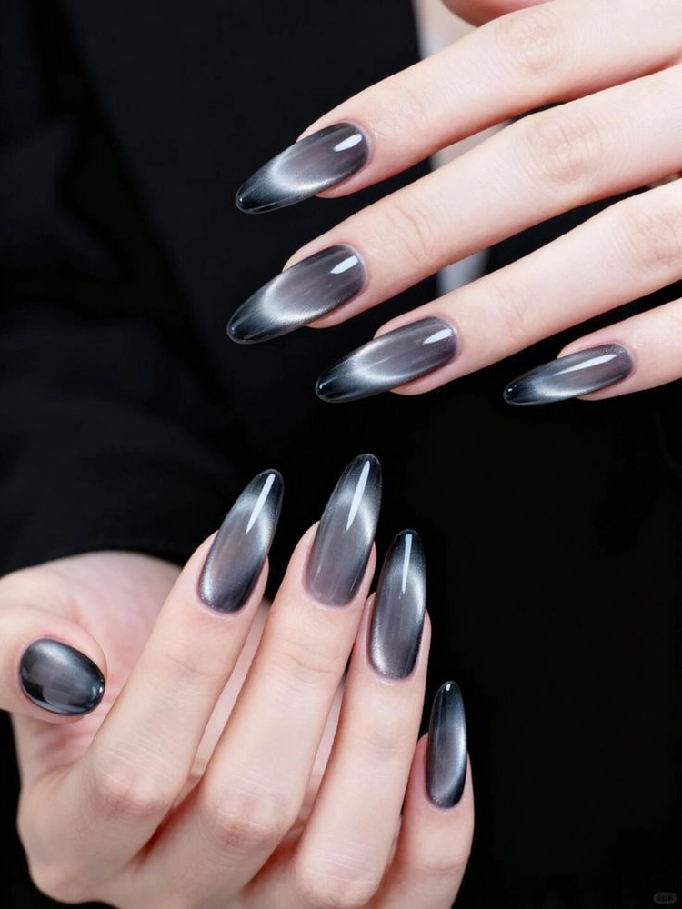Cat-Eye Nails Had a Life Before TikTok Found Them 2