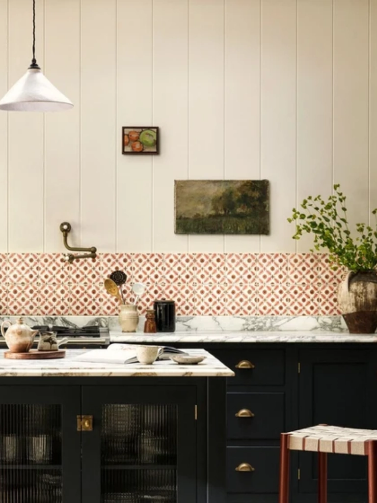 Ceramic tiles kitchen design