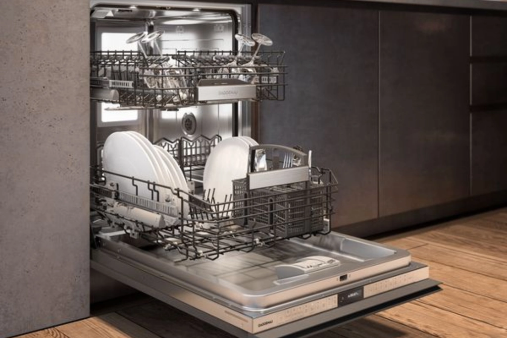 luxury kitchen essentials