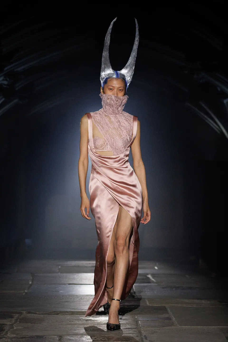 McQueen SS27 5