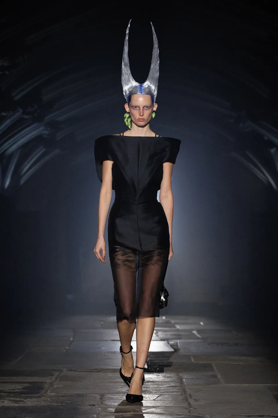 McQueen SS27 6