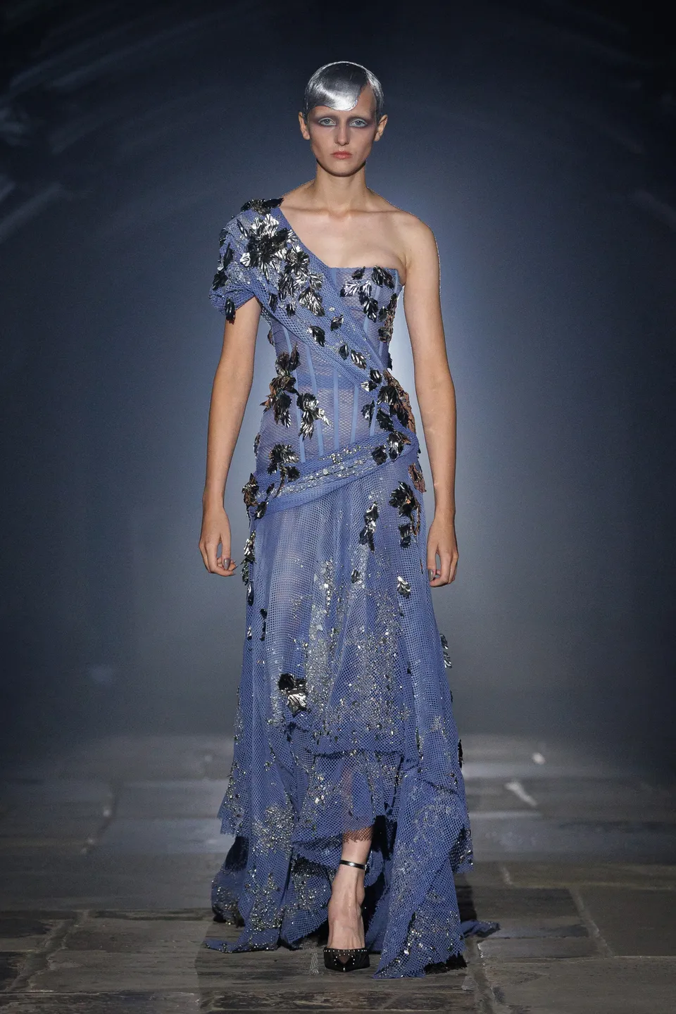 McQueen SS27 12