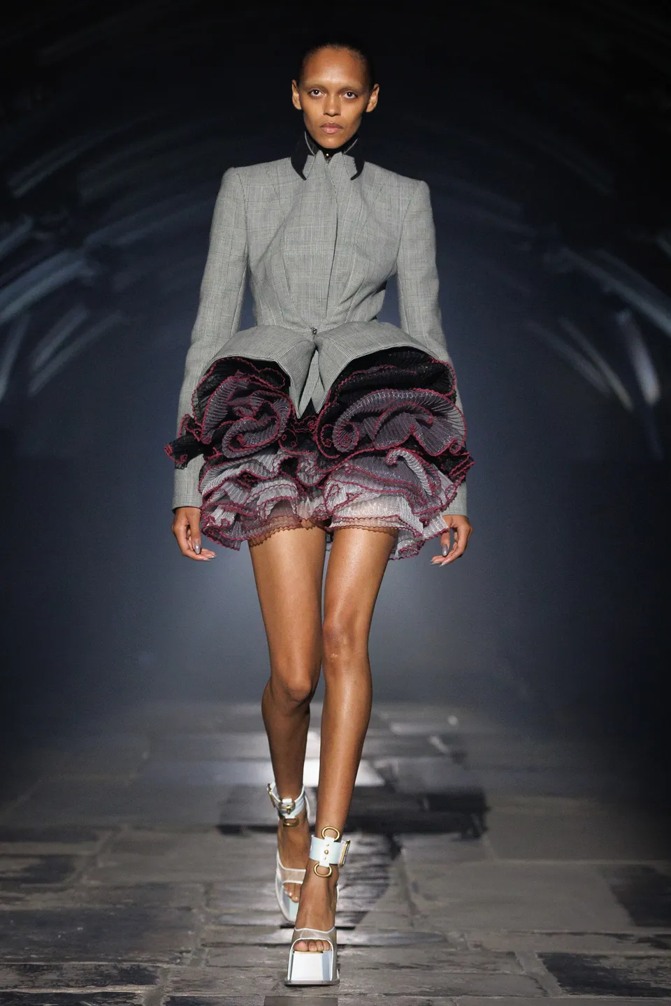 McQueen SS27 15