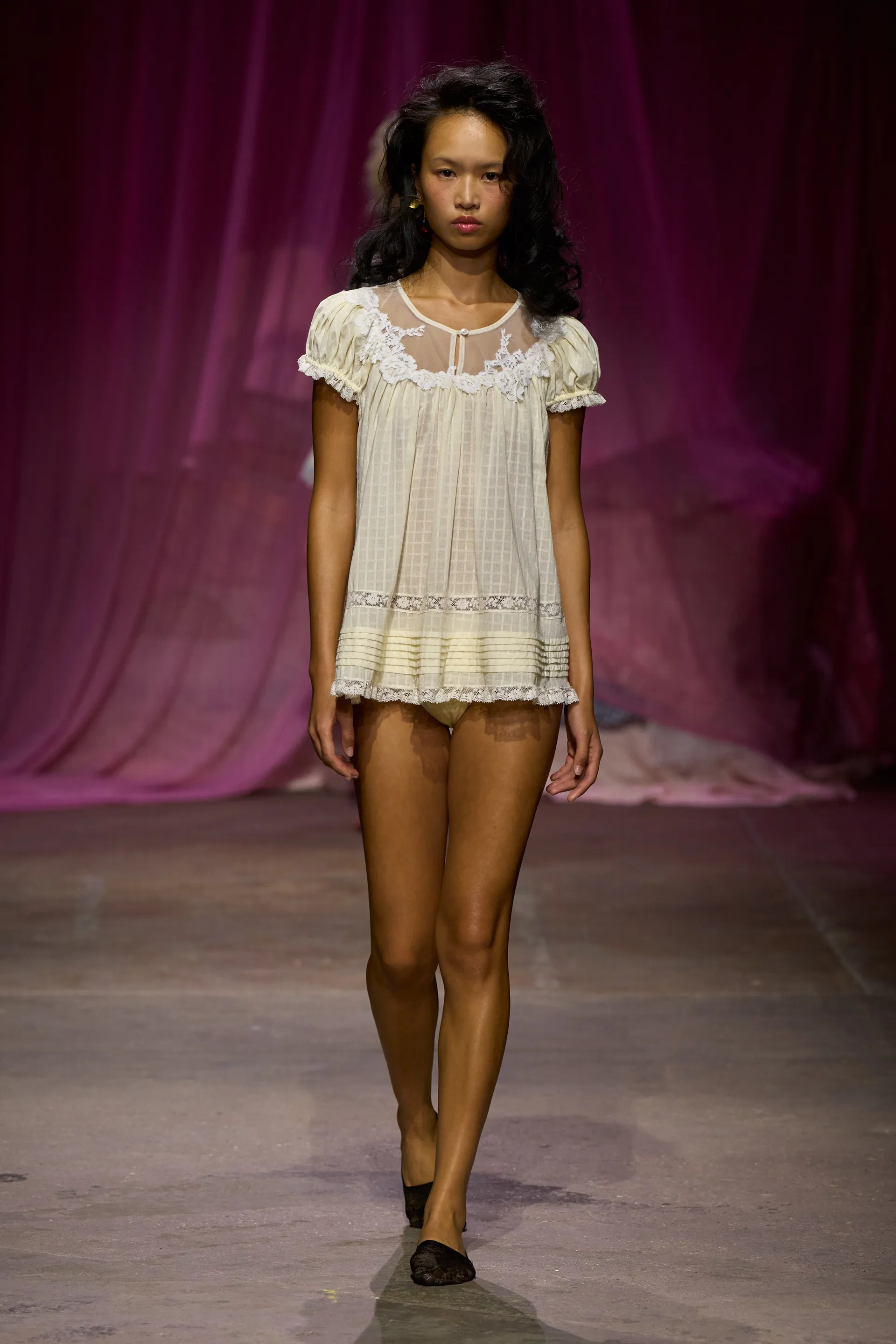 Yuhan Wang SS27 c