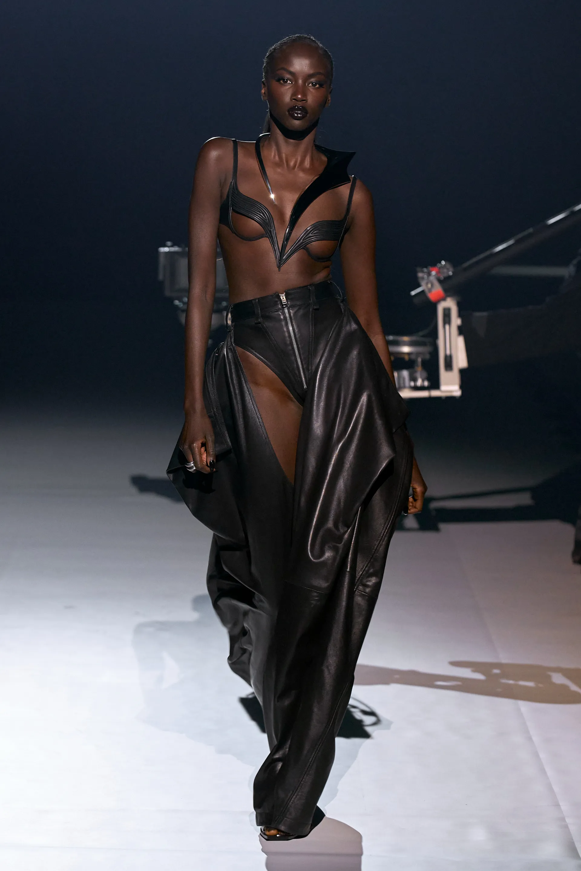 leather i