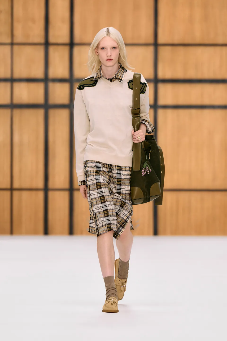 Burberry SS27 5