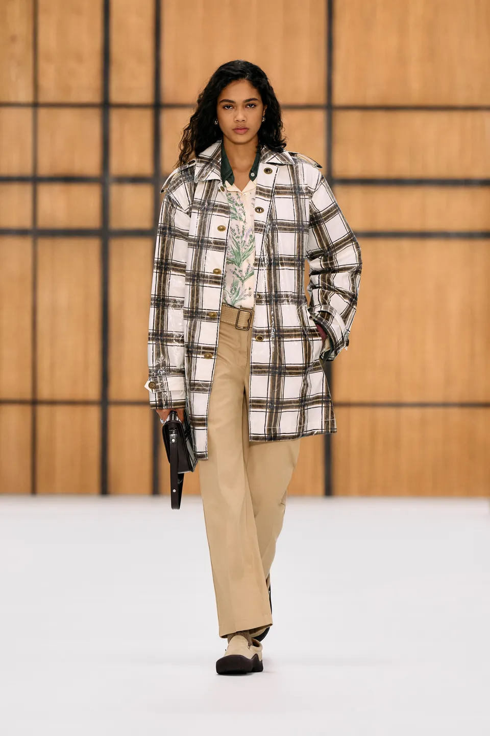 Burberry SS27 6