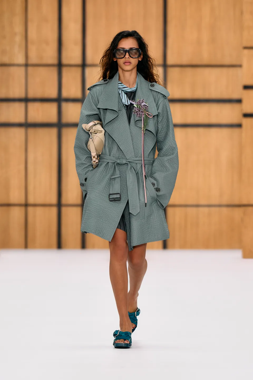 Burberry SS27 9