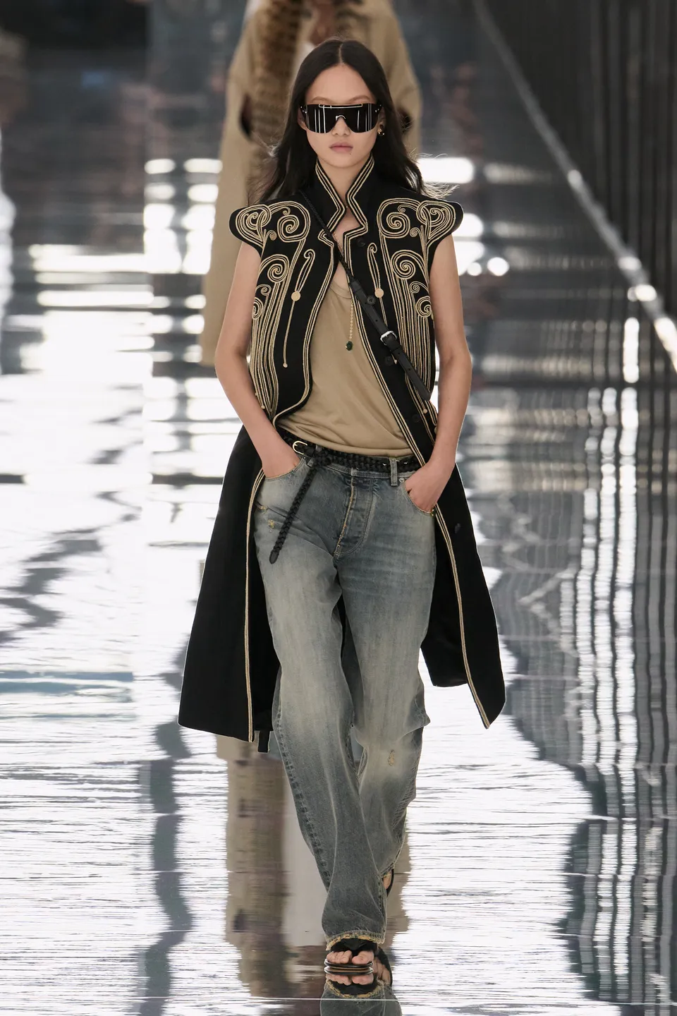 Fendi SS27 12