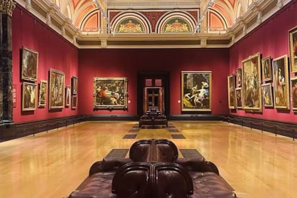 city as gallery art gallery tour