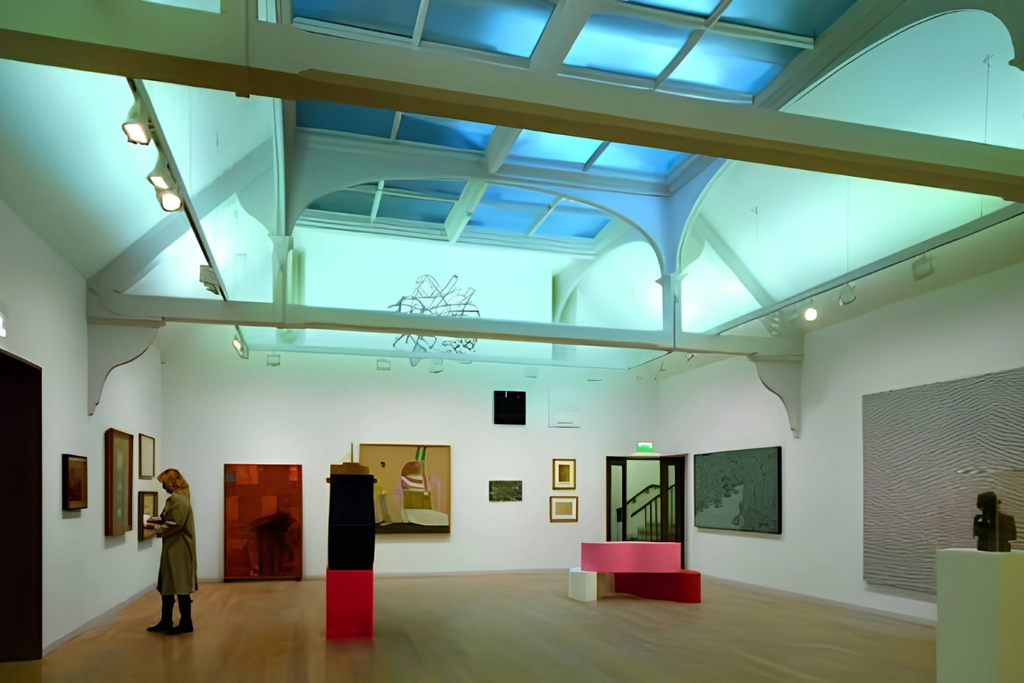 city as gallery art gallery tour