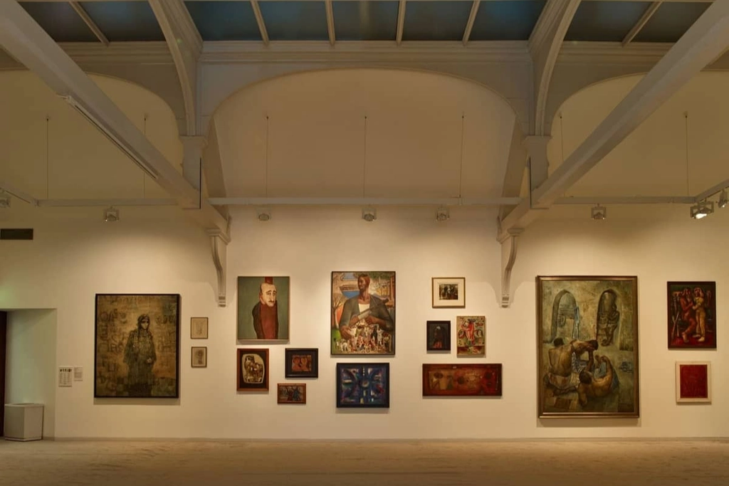 city as gallery art gallery tour