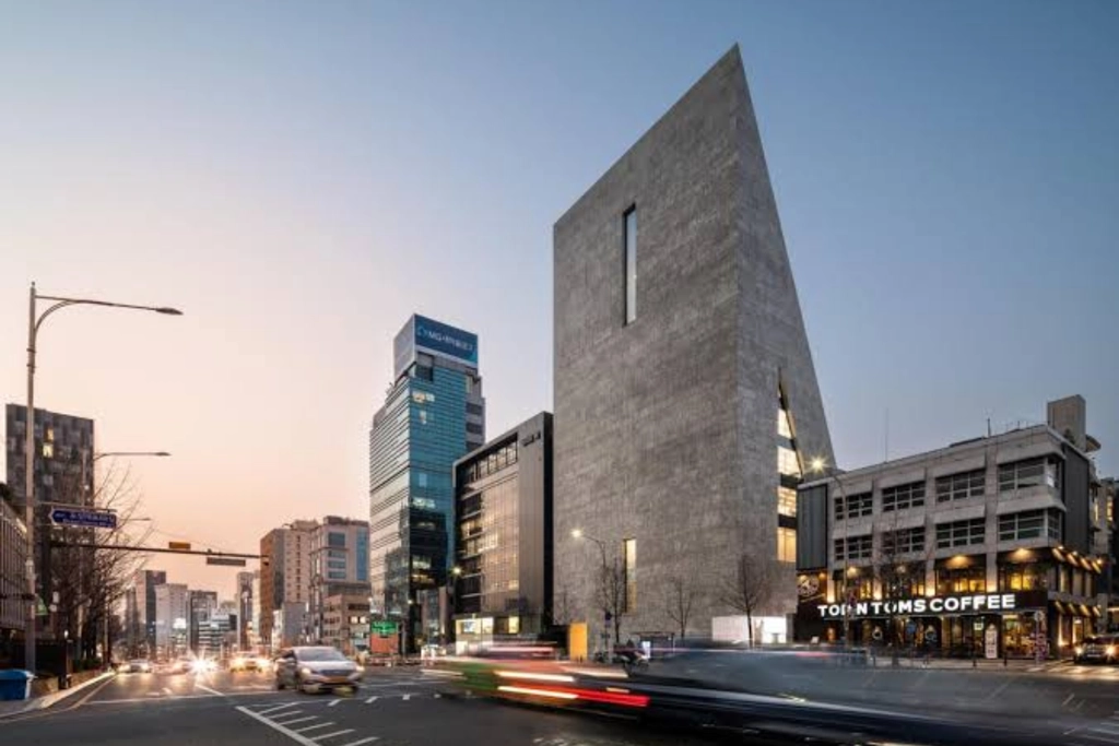 city as gallery museum
