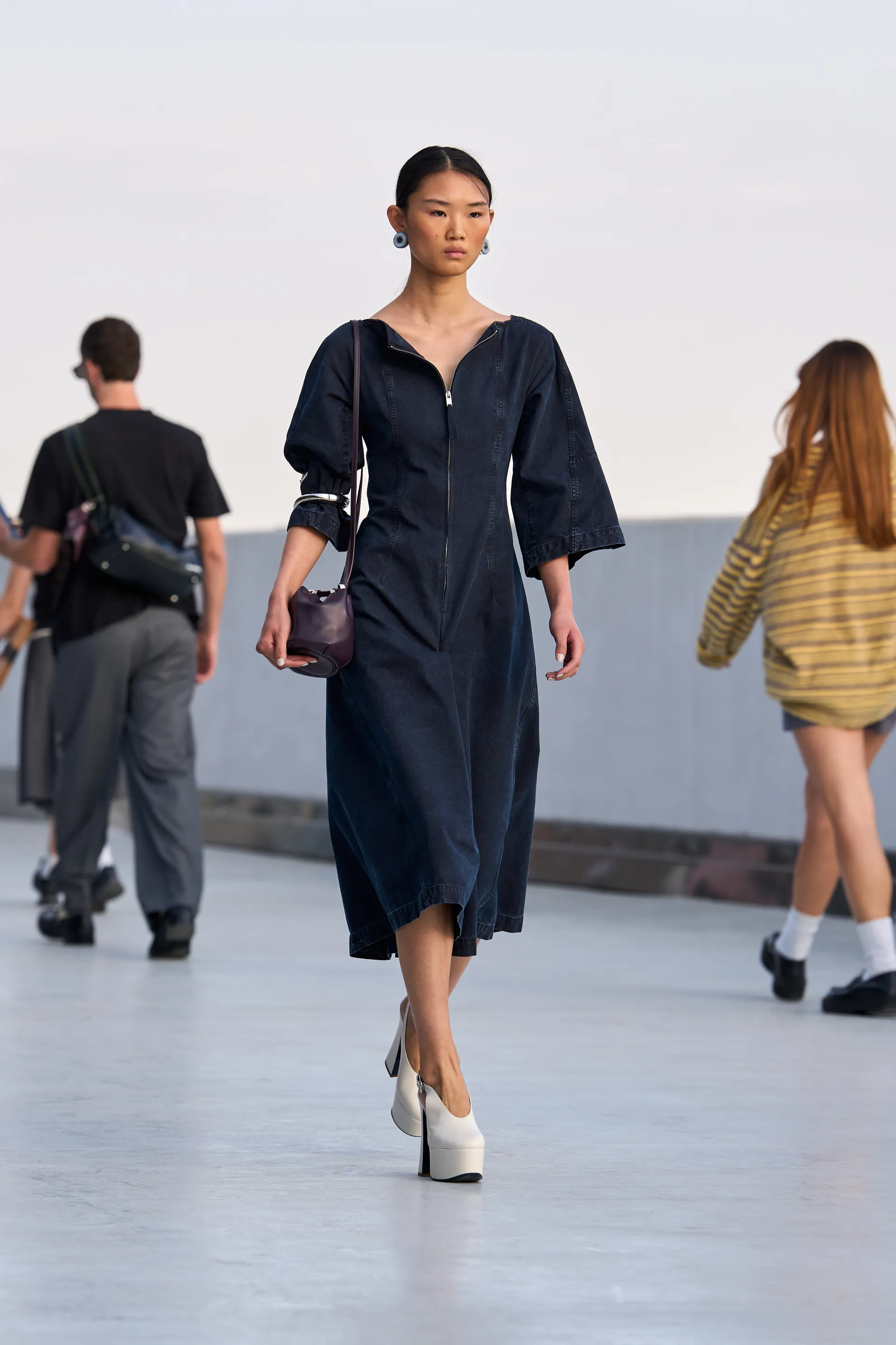 Moschino SS27 3