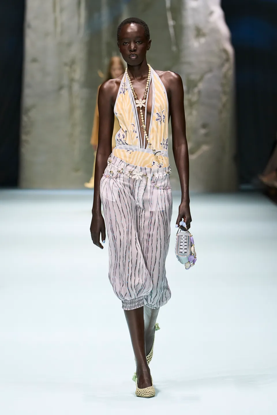Genny SS27 12