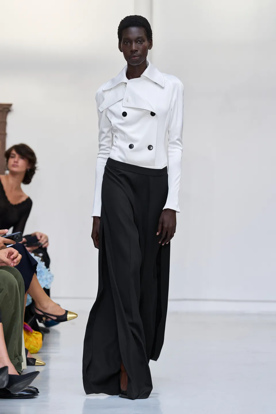 Burc Akyol SS27 6