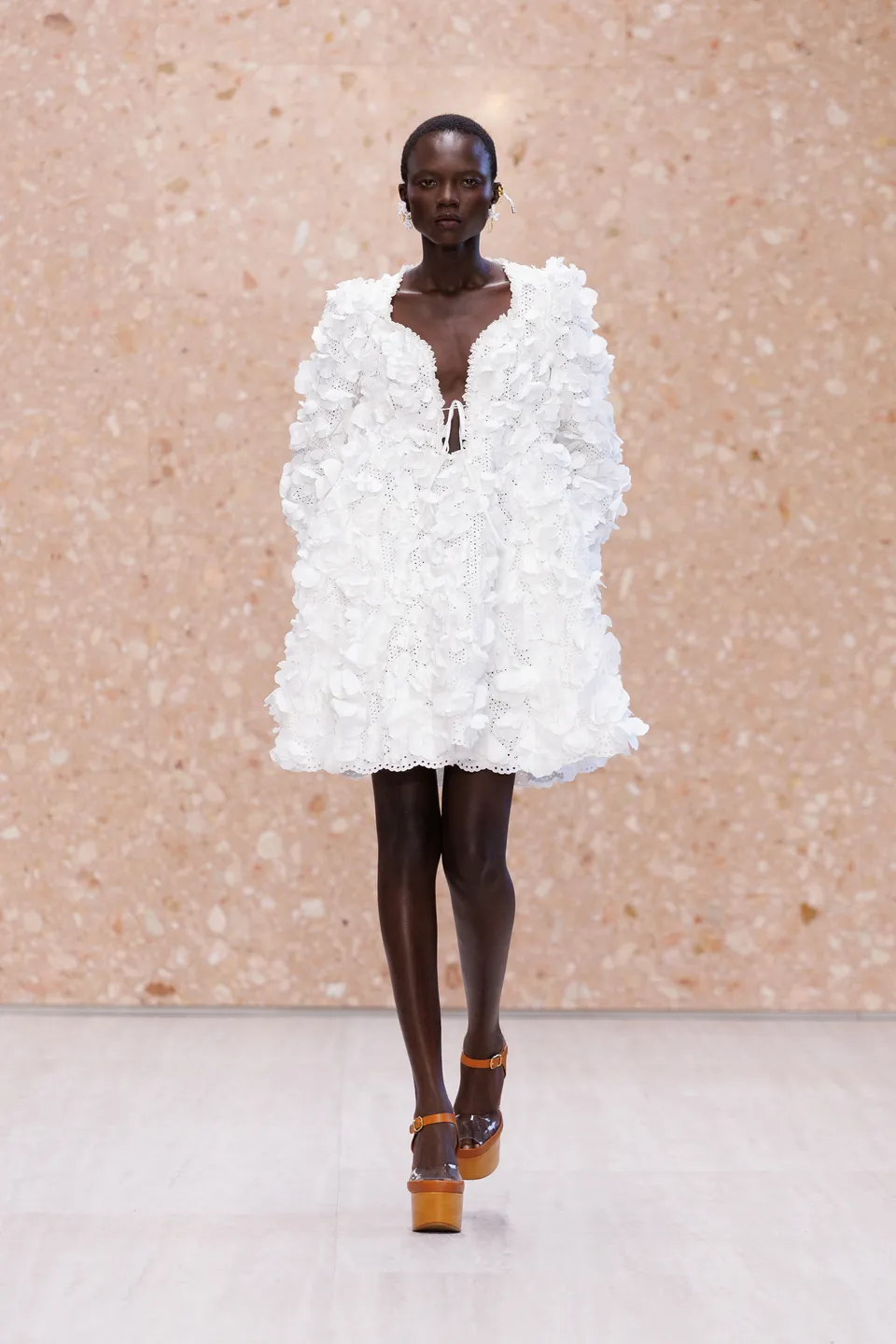 Chloé SS27  8