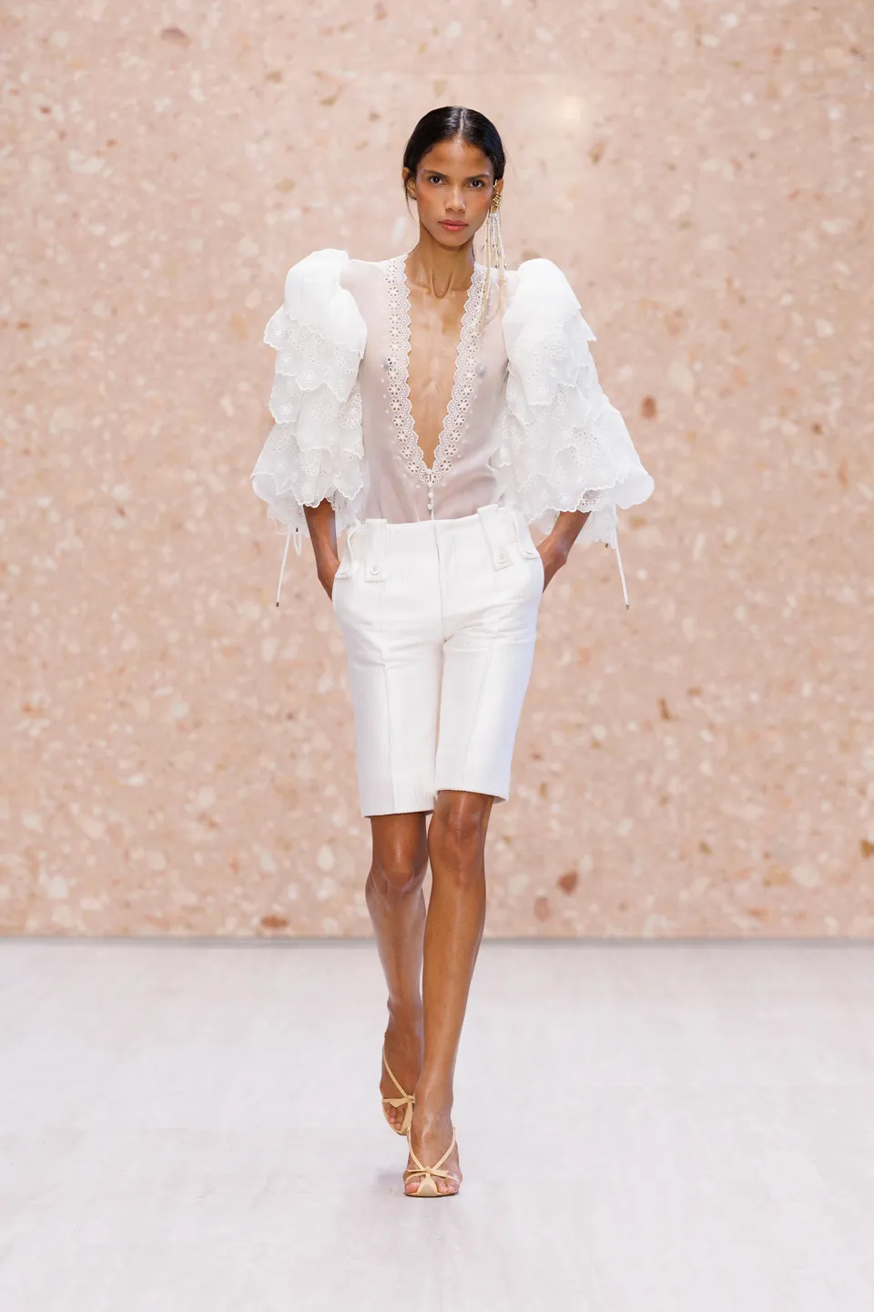 Chloé SS27  12