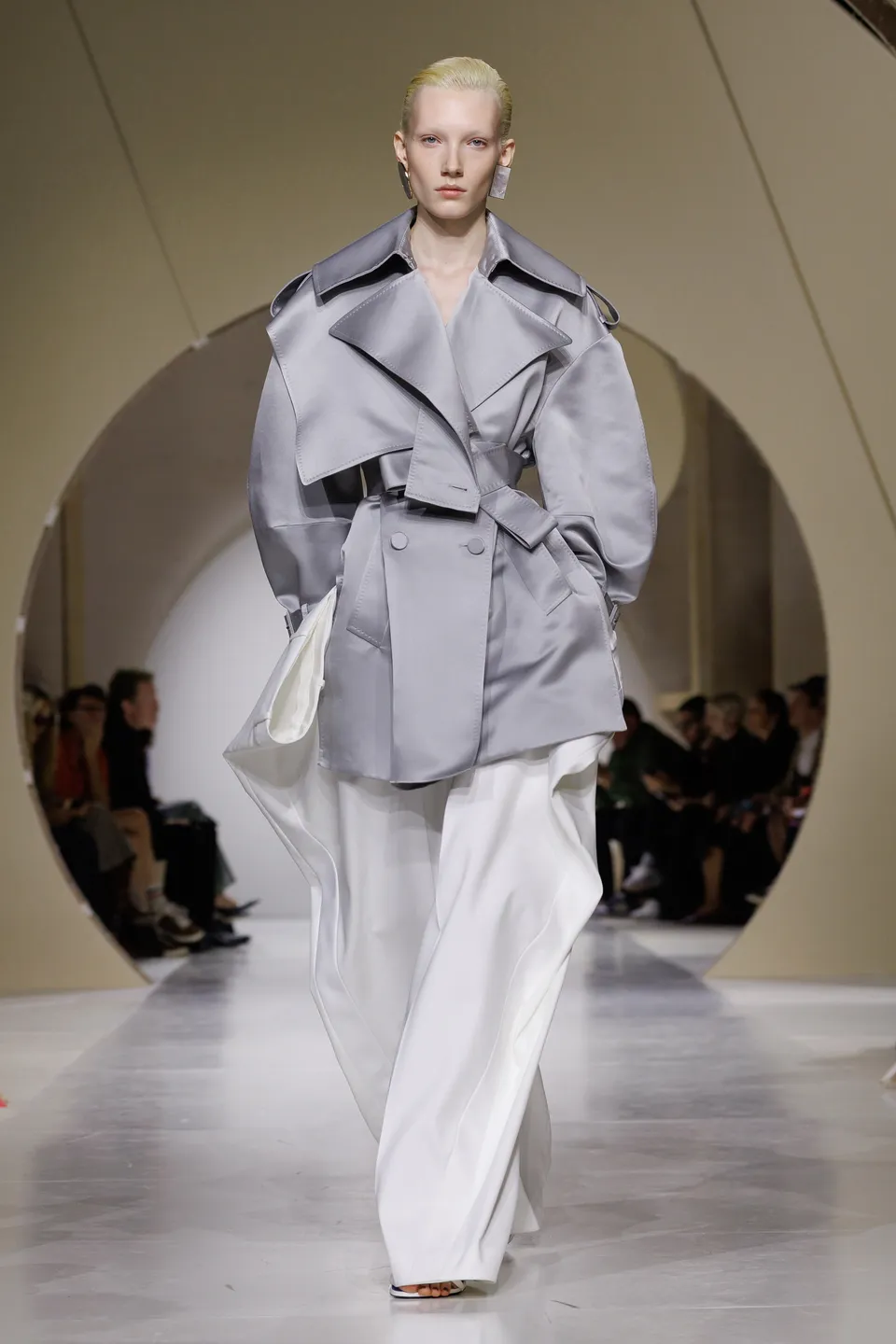 Givenchy SS27 8