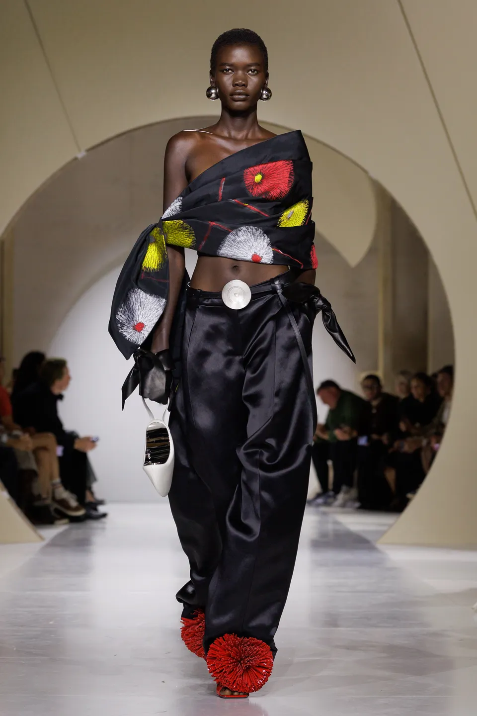 Givenchy SS27 5