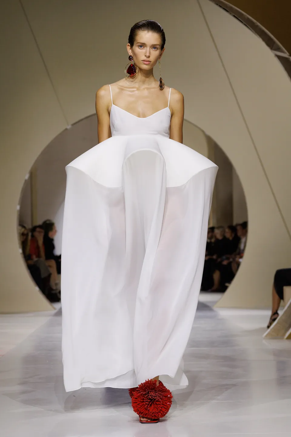 Givenchy SS27 6