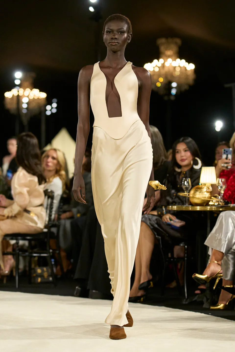 Schiaparelli SS27 7