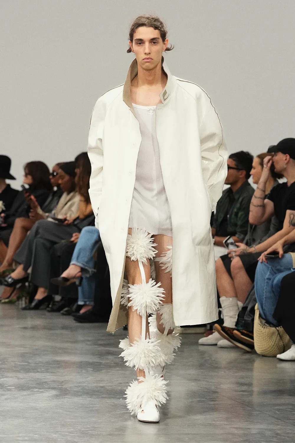 Courreges SS27 f