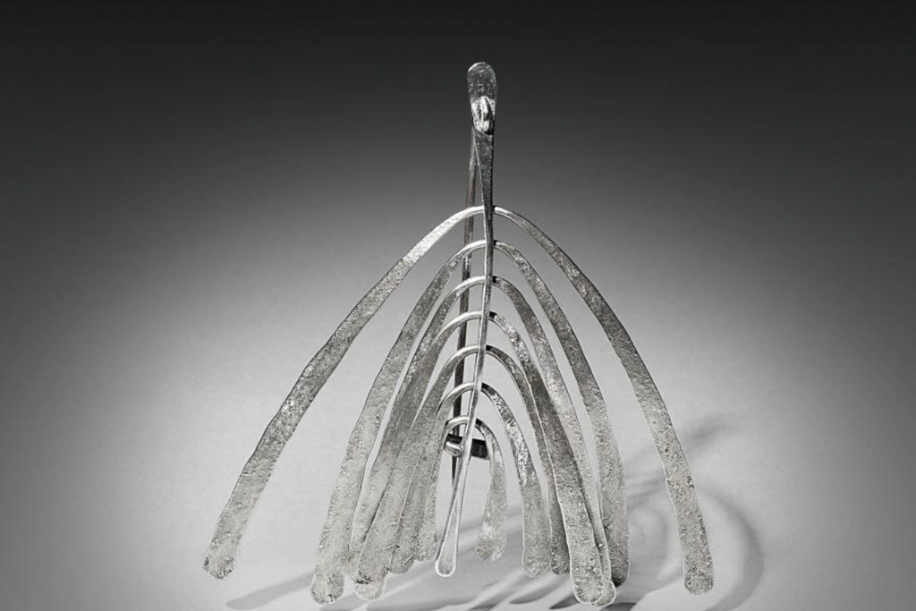 modernist jewelry