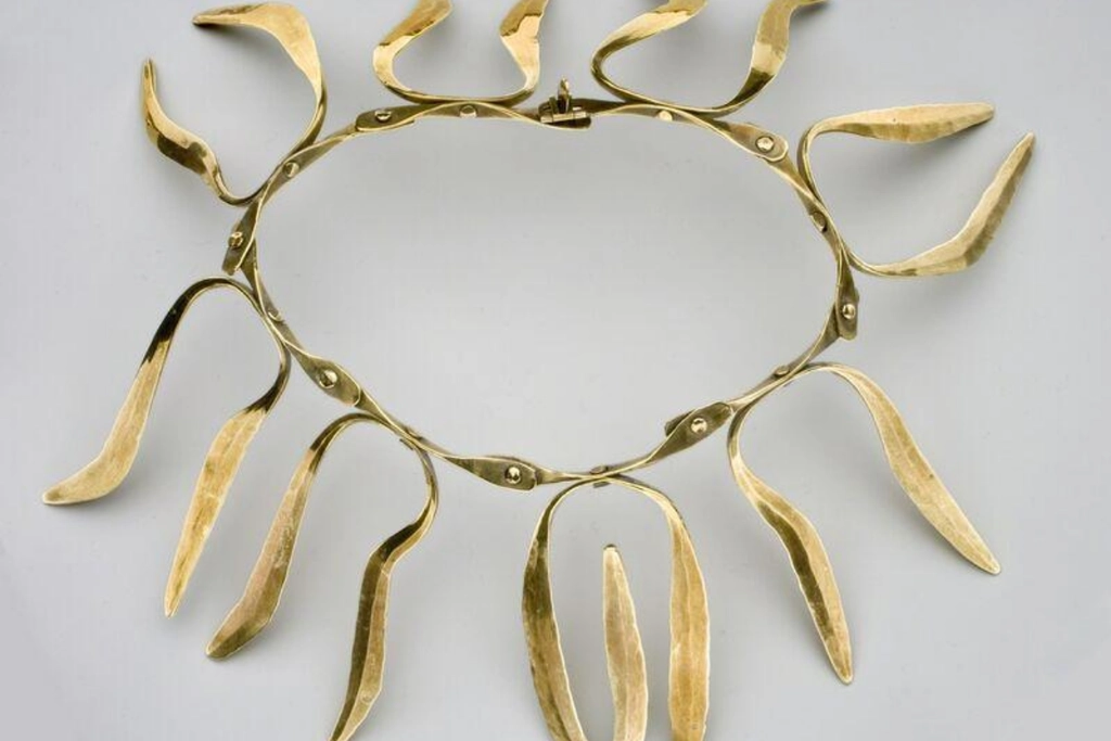 modernist jewelry